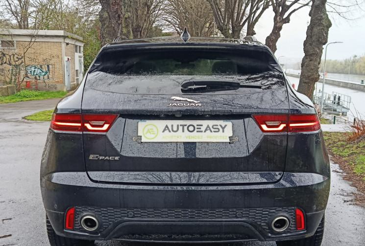 Jaguar E-Pace 2.0D R-DYNAMIC HSE 240 / TOIT PANORAMIQUE / GARANTIE MAI 2026