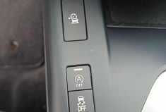 Jaguar E-Pace 2.0D R-DYNAMIC HSE 240 / TOIT PANORAMIQUE / GARANTIE MAI 2026