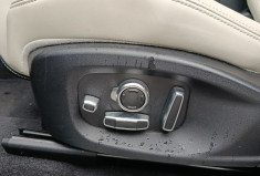 Jaguar E-Pace 2.0D R-DYNAMIC HSE 240 / TOIT PANORAMIQUE / GARANTIE MAI 2026