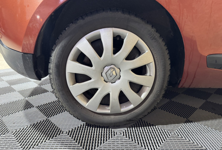 Renault Megane III Coupé GARANTIE 1 AN 1.4 TCE 131 cv