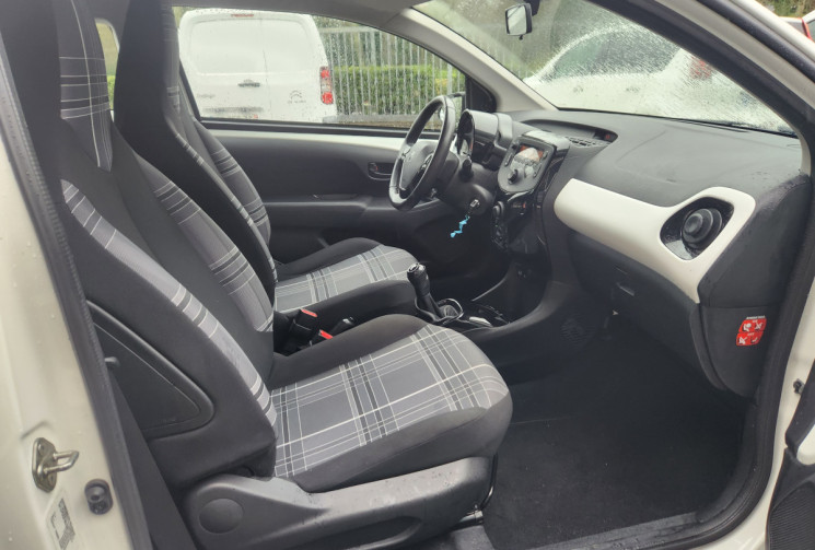 Peugeot 108 1.0 VTi Style 3p