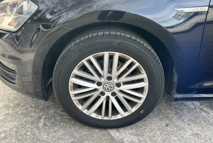 Volkswagen Golf 7 1.2 TSI 105 CUP 5p / Distribution OK / Toit Ouvrant / Radars AV AR / ACC