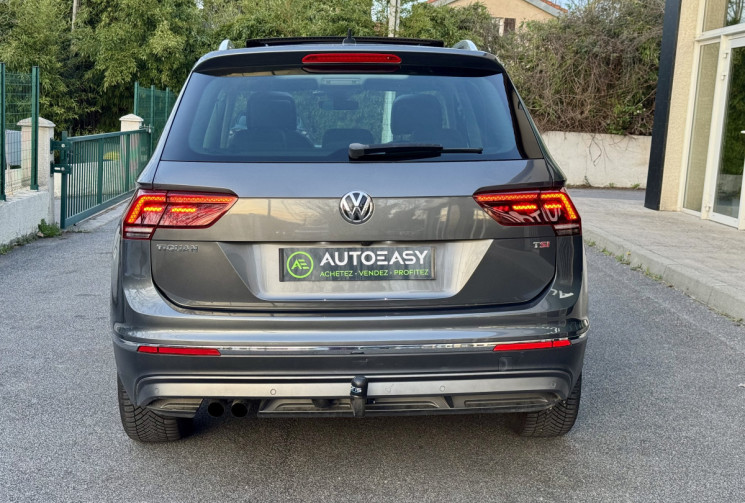 Volkswagen Tiguan 1.4 TSi 150 CARAT EXCLUSIVE DSG6 * TOIT OUVRANT * ATTELAGE * DYNAUDIO * TETE HAUTE