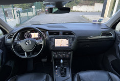 Volkswagen Tiguan 1.4 TSi 150 CARAT EXCLUSIVE DSG6 * TOIT OUVRANT * ATTELAGE * DYNAUDIO * TETE HAUTE