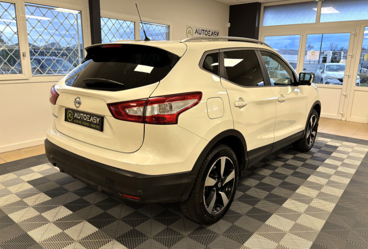 Nissan Qashqai 1.2 DIG-T 16V 2WD 115 CONNECT EDITION / TOIT PANORAMIQUE