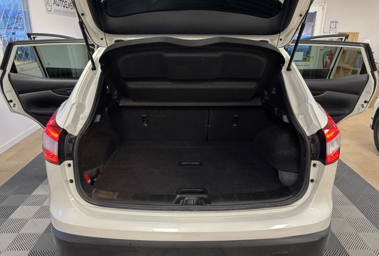 Nissan Qashqai 1.2 DIG-T 16V 2WD 115 CONNECT EDITION / TOIT PANORAMIQUE