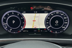 Volkswagen Tiguan 1.4 TSi 150 CARAT EXCLUSIVE DSG6 * TOIT OUVRANT * ATTELAGE * DYNAUDIO * TETE HAUTE