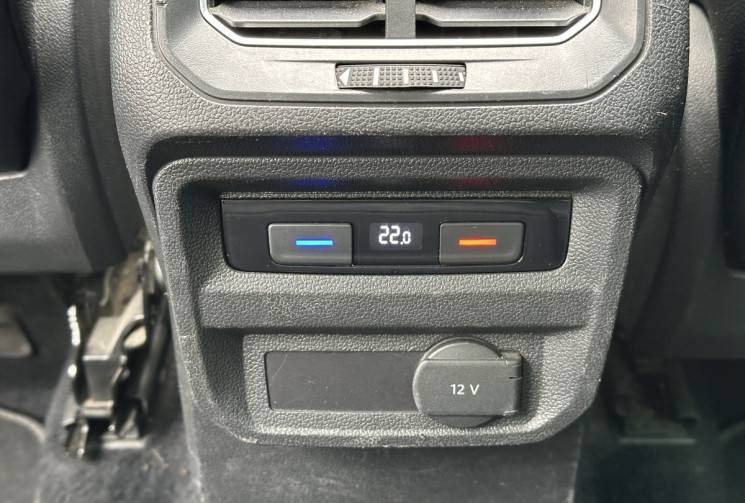 Volkswagen Tiguan 1.4 TSi 150 CARAT EXCLUSIVE DSG6 * TOIT OUVRANT * ATTELAGE * DYNAUDIO * TETE HAUTE