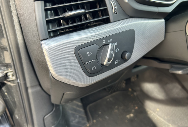 Audi A4 Avant S-Line 2.0 TDI 190 cv BVA S-Tronic 7