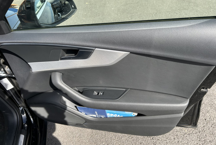 Audi A4 Avant S-Line 2.0 TDI 190 cv BVA S-Tronic 7