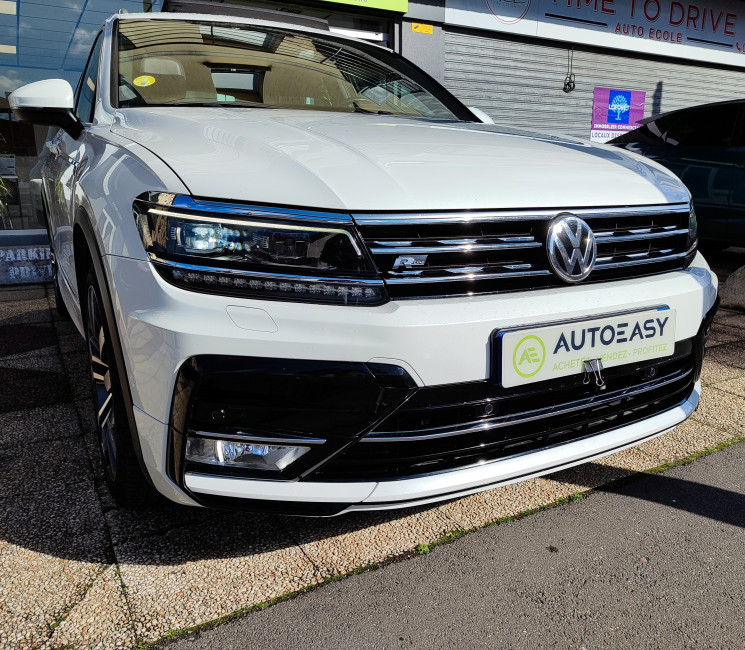 Volkswagen Tiguan R-LINE 2.0 Bi-TDI 240 DSG7 4Motion / SUIVI VOLKSWAGEN / VIRTUAL COCKPIT
