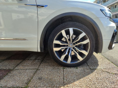 Volkswagen Tiguan R-LINE 2.0 Bi-TDI 240 DSG7 4Motion / SUIVI VOLKSWAGEN / VIRTUAL COCKPIT