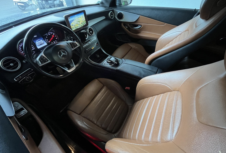 Mercedes Classe C Coupe 400 FASCINATION 3.0 V6 BI-TURBO 4 MATIC / SUIVI MERCEDES / FRANCAISE