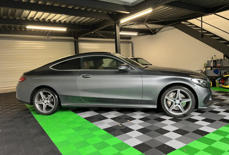 Mercedes Classe C Coupe 400 FASCINATION 3.0 V6 BI-TURBO 4 MATIC / SUIVI MERCEDES / FRANCAISE