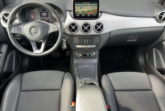 Mercedes Classe B Phase 2 180 1.6 i 7G-DCT 122 cv SENSATION