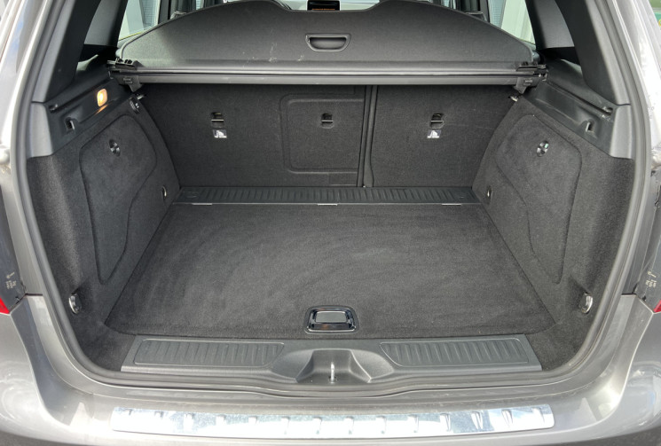 Mercedes Classe B Phase 2 180 1.6 i 7G-DCT 122 cv SENSATION