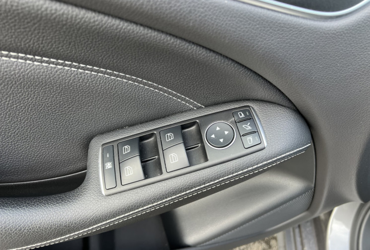 Mercedes Classe B Phase 2 180 1.6 i 7G-DCT 122 cv SENSATION