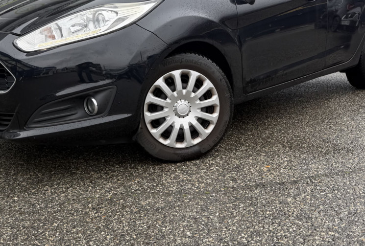 Ford Fiesta VI Phase 2 5 portes 1.0 SCTi EcoBoost 100 cv Titanium