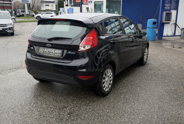 Ford Fiesta VI Phase 2 5 portes 1.0 SCTi EcoBoost 100 cv Titanium