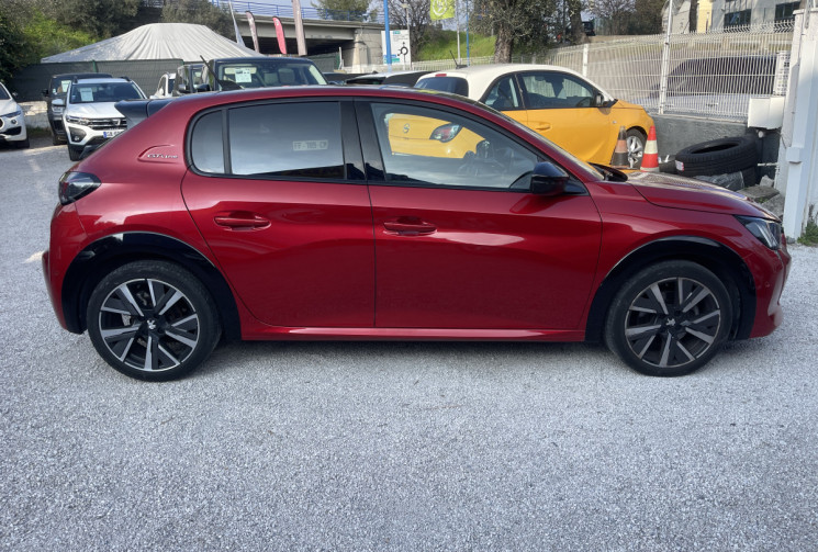 Peugeot 208  1.2 PureTech 12V S&S 130 Ch EAT8 GT Line 