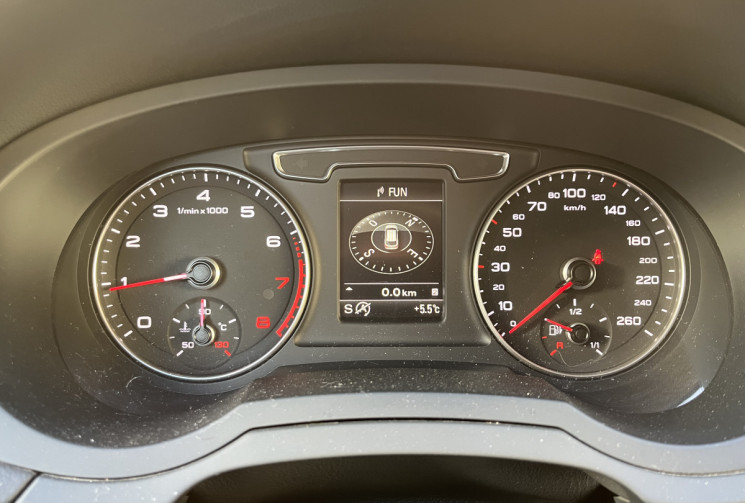 Audi Q3 1.4 TFSI 150ch COD S line S tronic 6