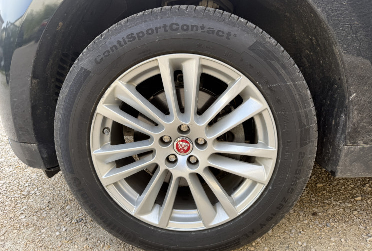 Jaguar F-Pace 2.0D Prestige 4x4 BVA8