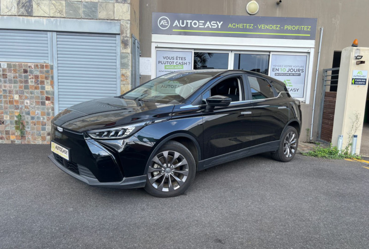 GEELY Geometry C  204 cv