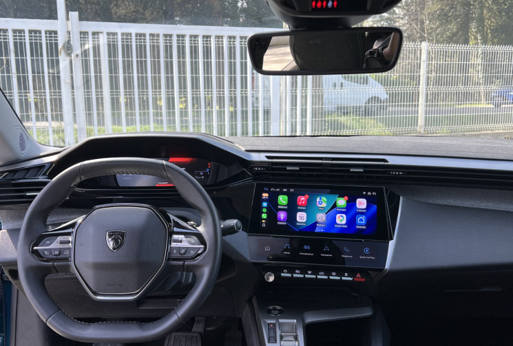 Peugeot 408 Hybrid 136 Allure e-DCS6 / Moteur à Chaine / Caméra 360 / Jantes 19