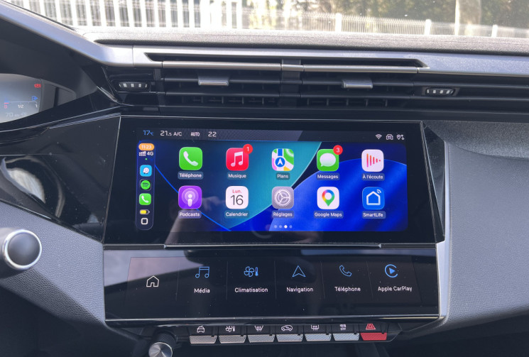 Peugeot 408 Hybrid 136 Allure e-DCS6 / Moteur à Chaine / Caméra 360 / Jantes 19