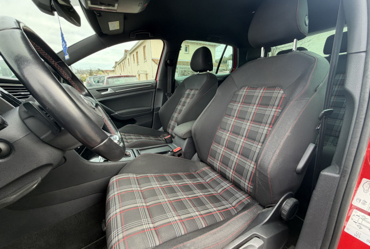 Volkswagen Golf VII / GTI 2.0 / 245 CH / PERFORMANCE 