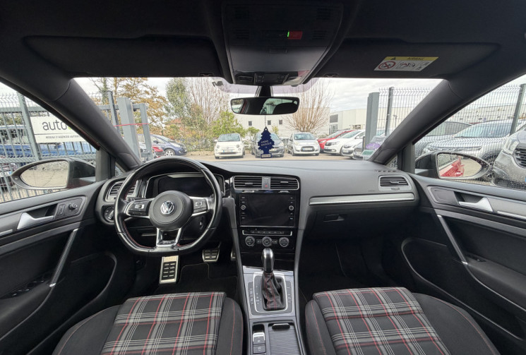Volkswagen Golf VII / GTI 2.0 / 245 CH / PERFORMANCE 