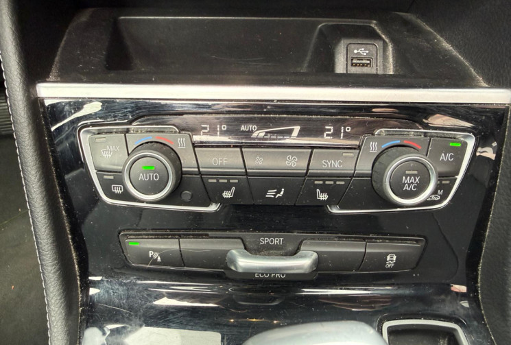 BMW SERIE 2 ACTIVETOURER  F45 LCI 218d 150 ch  Luxury SUIVIS BMW - Toit Ouvrant - Sieges chauffant