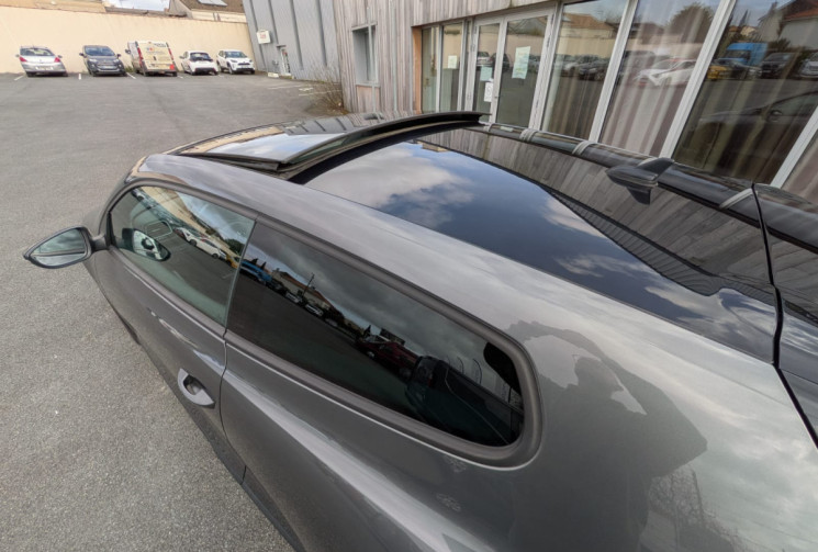 Volkswagen Scirocco  PHASE 2 2.0 TDI 150 BLACK SESSION / GARANTIE 12 MOIS 