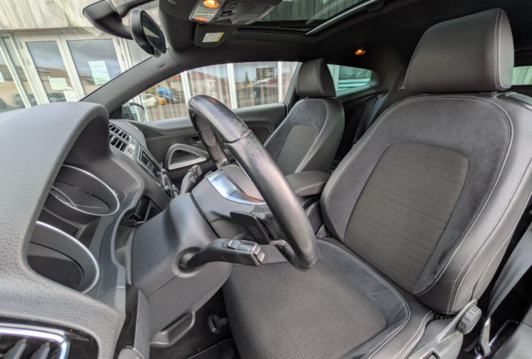 Volkswagen Scirocco  PHASE 2 2.0 TDI 150 BLACK SESSION / GARANTIE 12 MOIS 
