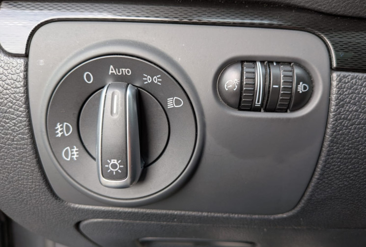 Volkswagen Scirocco BLACK CESSION - Phase 2 2.0 TDI BLACK CESSION 150 cv - GARANTIE 12 MOIS -