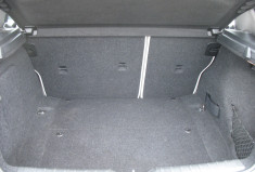 BMW Série 1  118d 143 LOUNGE+ 5 PORTES - CHAINE REMPLACEE