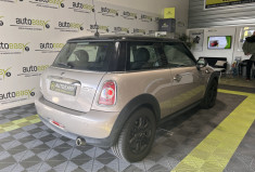 Mini Cooper 1.6 112 CH BAKER STREET BVM6