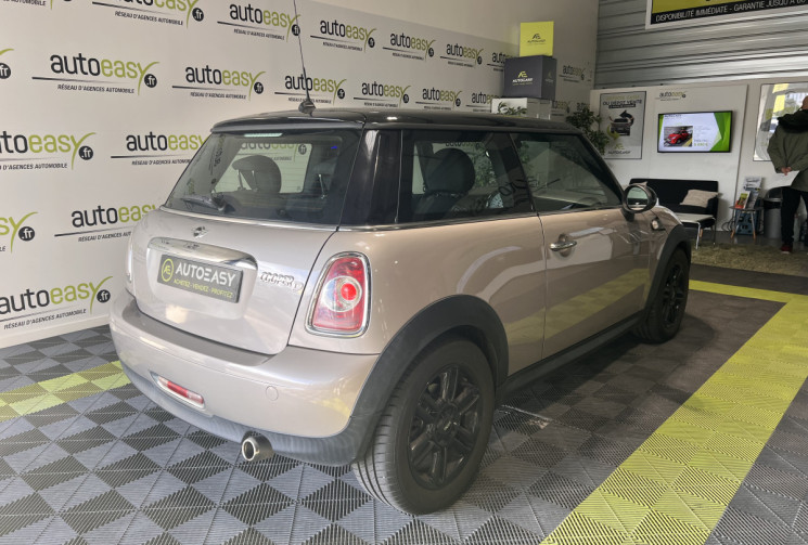 Mini Cooper 1.6 112 CH BAKER STREET BVM6