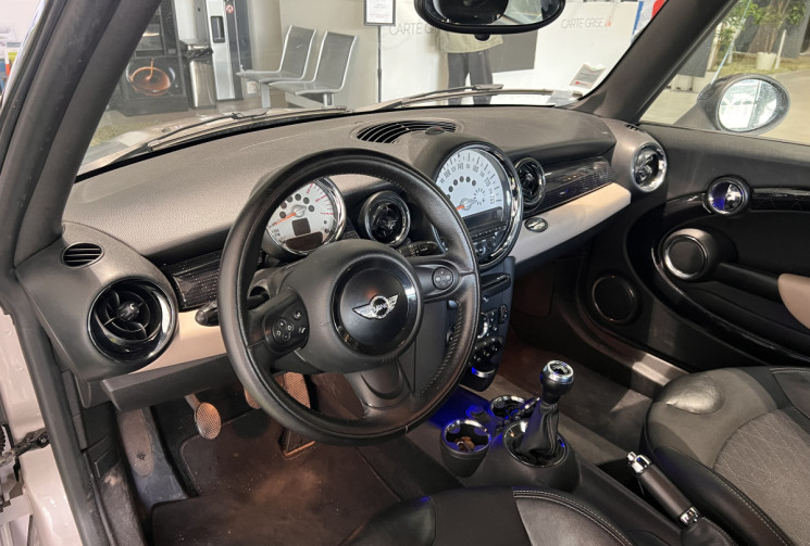 Mini Cooper 1.6 112 CH BAKER STREET BVM6