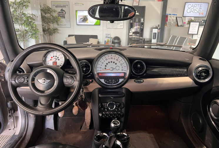 Mini Cooper 1.6 112 CH BAKER STREET BVM6