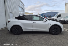 Tesla Model Y STANDARD 299 CV * 1ER MAIN * 4 NOUVEAUX PNEUS 