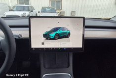 Tesla Model Y STANDARD 299 CV * 1ER MAIN * 4 NOUVEAUX PNEUS 