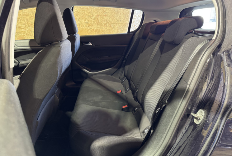 Peugeot 308 GARANTIE 1 ANS 1.6 BlueHDi EAT6 S&S 120 cv 