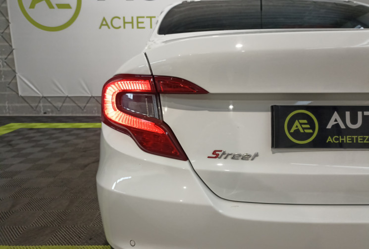 FIAT TIPO 1.3 MultiJet 95 ch Street / Suivi complet Fiat / Moteur à chaîne