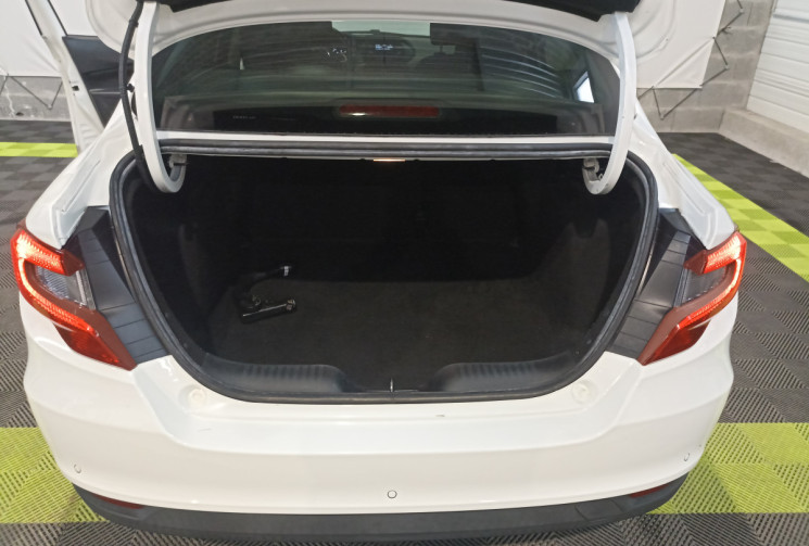 FIAT TIPO 1.3 MultiJet 95 ch Street / Suivi complet Fiat / Moteur à chaîne