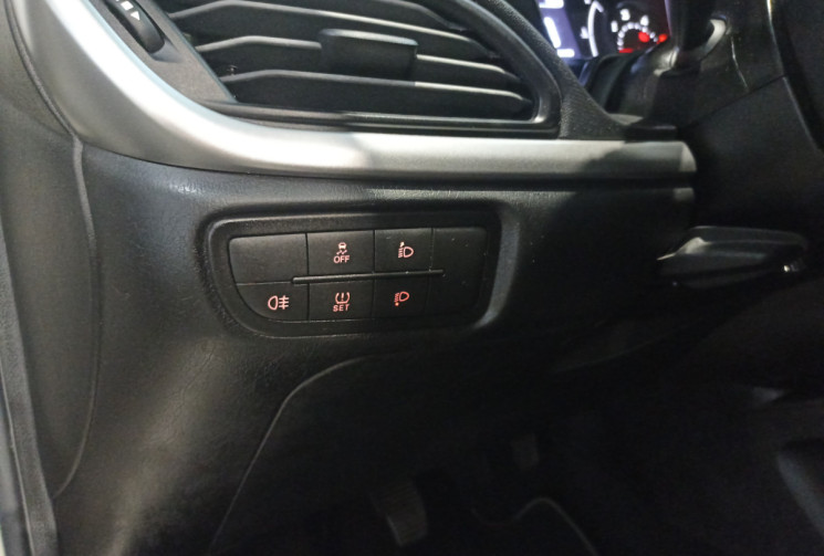 FIAT TIPO 1.3 MultiJet 95 ch Street / Suivi complet Fiat / Moteur à chaîne