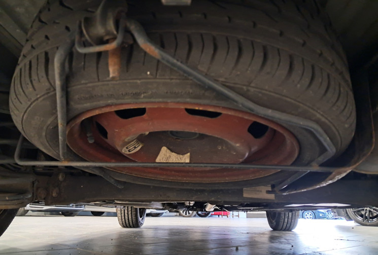 Peugeot 1007  1.6 HDI 110 SPORTY PACK - SUIVI ENTRETIEN -