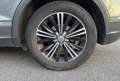 Volkswagen Tiguan 1.4 TSi 150 CARAT EXCLUSIVE DSG6 * TOIT OUVRANT * ATTELAGE * DYNAUDIO * TETE HAUTE