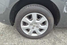 Peugeot 5008 1.6 E-HDi BLUE LION 115 cv * 7 PLACES * DISTRIBUTION FAITE * CARPLAY * CARNET COMPLET 