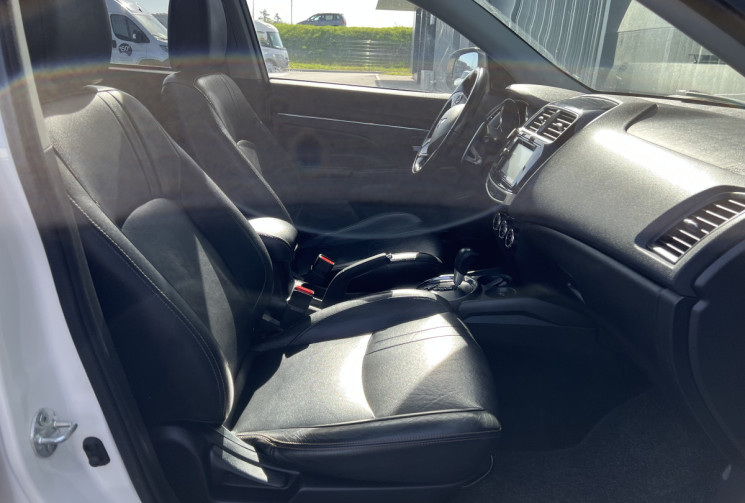 Mitsubishi ASX Phase 2 2.2 DI-D 4WD 150 cv Boîte auto